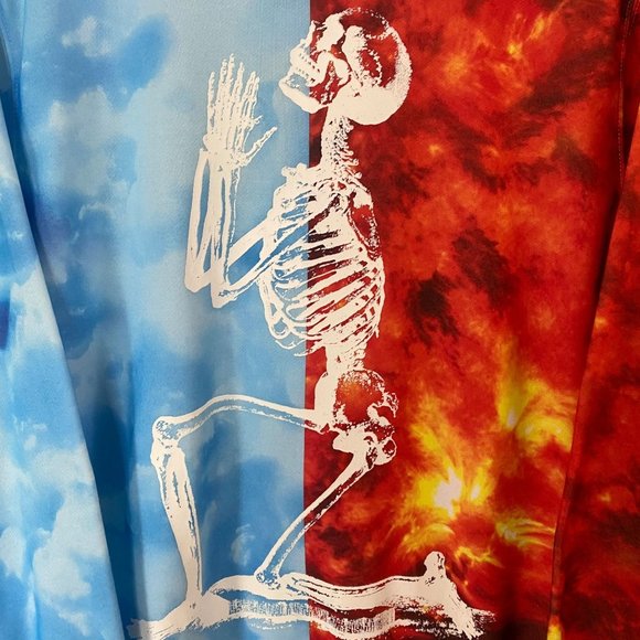 Rocawear Praying Skeleton Crewneck Mens Medium White Graphic Pullover Sweatshirt - Picture 8 of 12